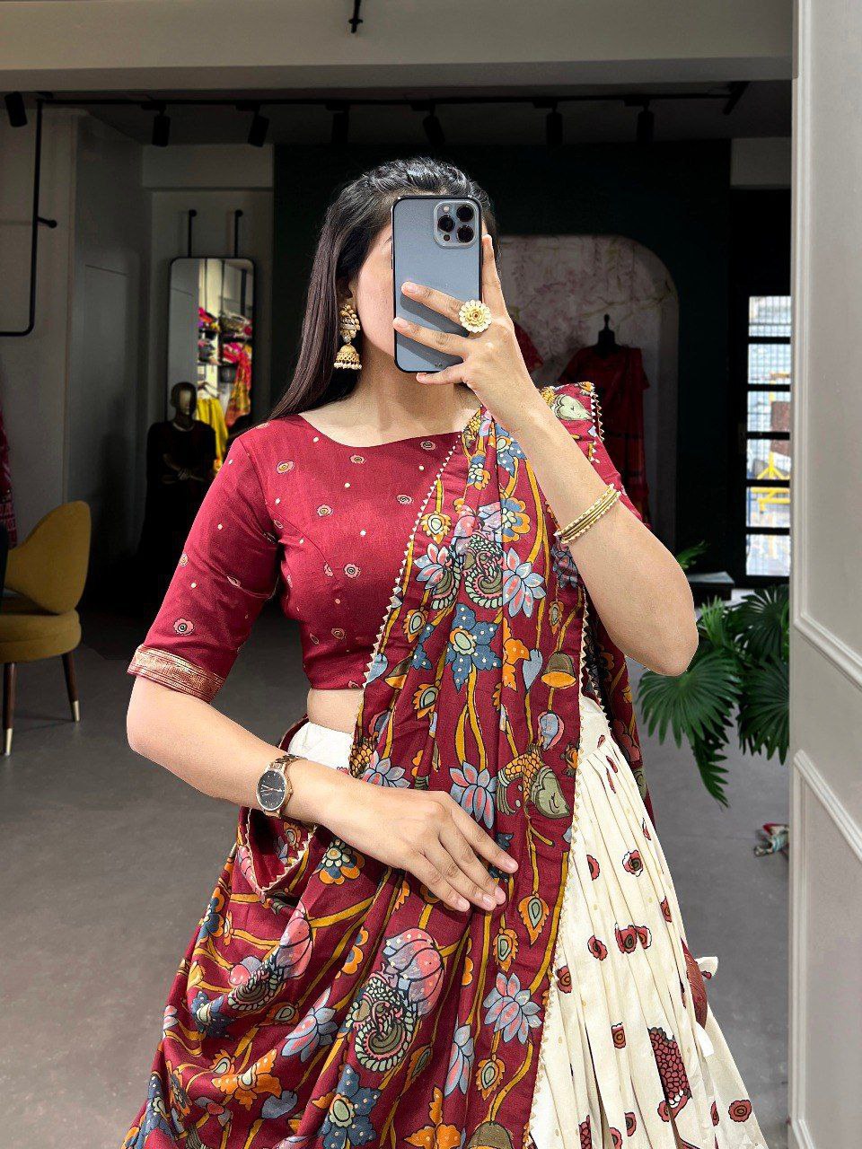 πΈ Blossom Boldly: Radiate Charm in Floral Printed Lehengas πΈ